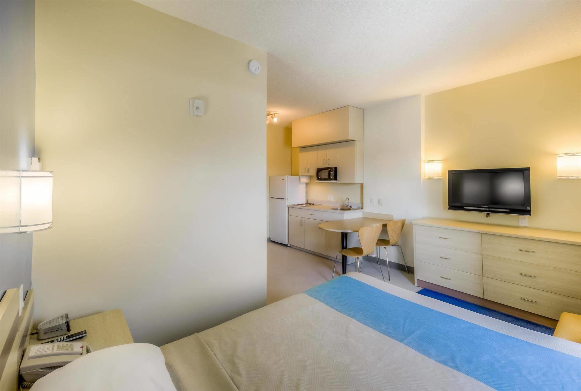 Motel 6-Estevan, Sk Dış mekan fotoğraf