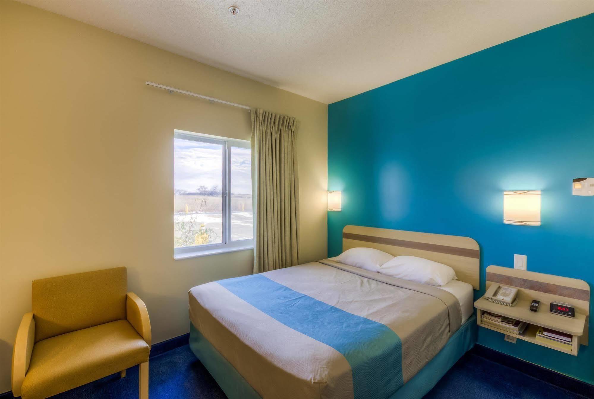 Motel 6-Estevan, Sk Dış mekan fotoğraf