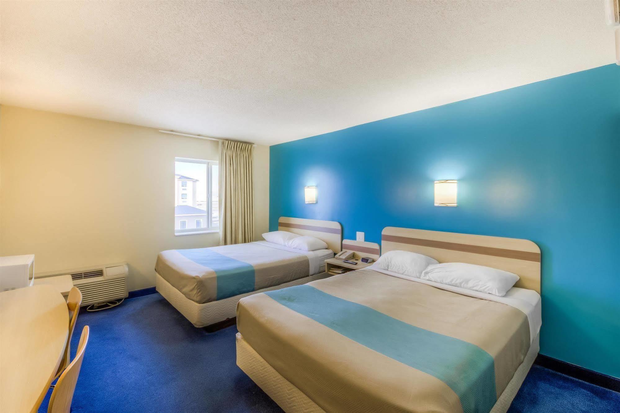 Motel 6-Estevan, Sk Dış mekan fotoğraf